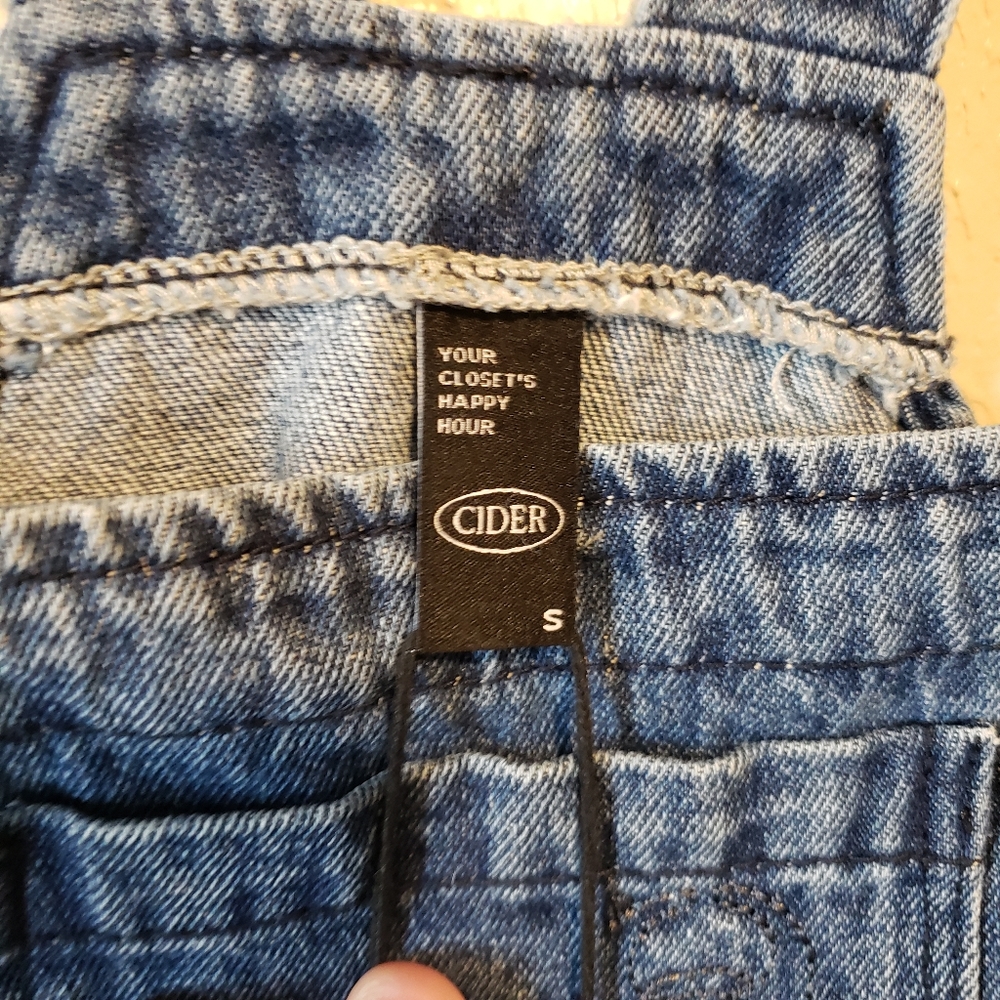Cider‎ Denim Overall Embroidered Cropped Top Size Small Y2K Retro - Picture 4 of 5